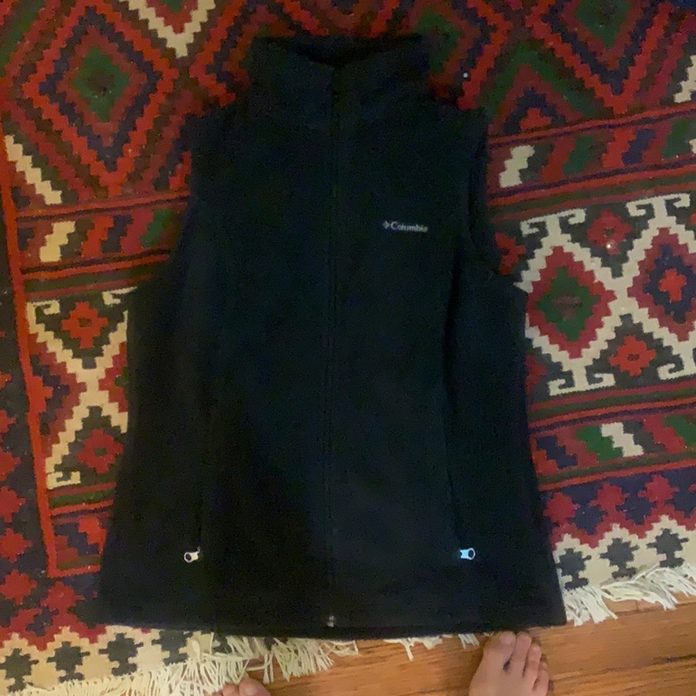 columbia fleece vest